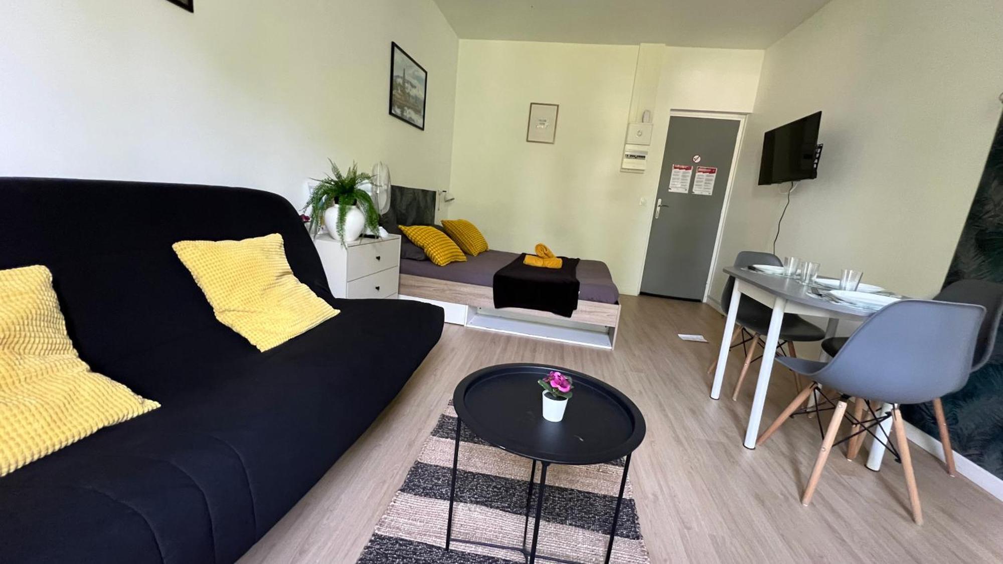 Studios Cozy 2A4 Pers Avec Jardin I Proche Futuroscope Châtellerault Eksteriør billede