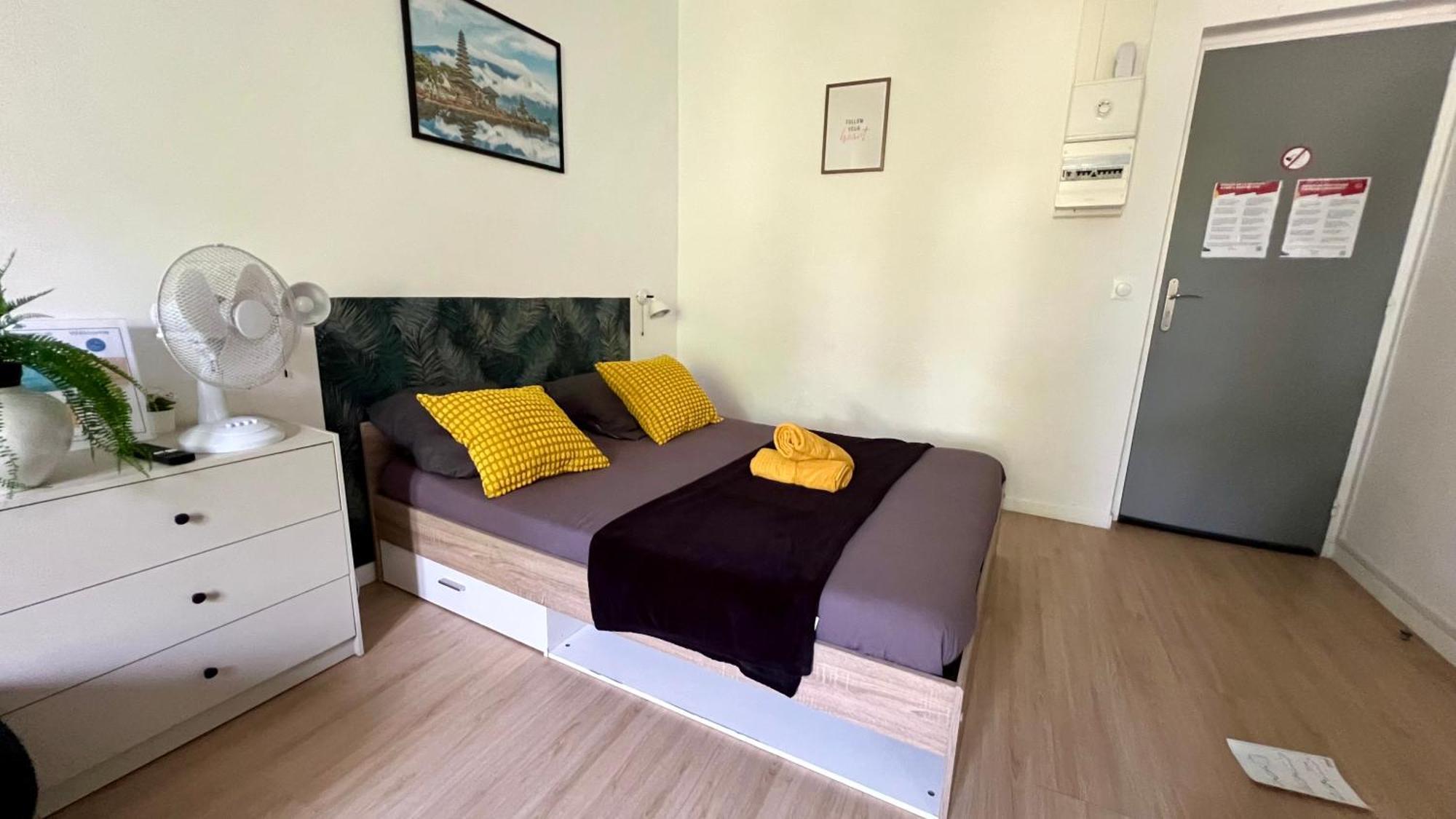 Studios Cozy 2A4 Pers Avec Jardin I Proche Futuroscope Châtellerault Eksteriør billede