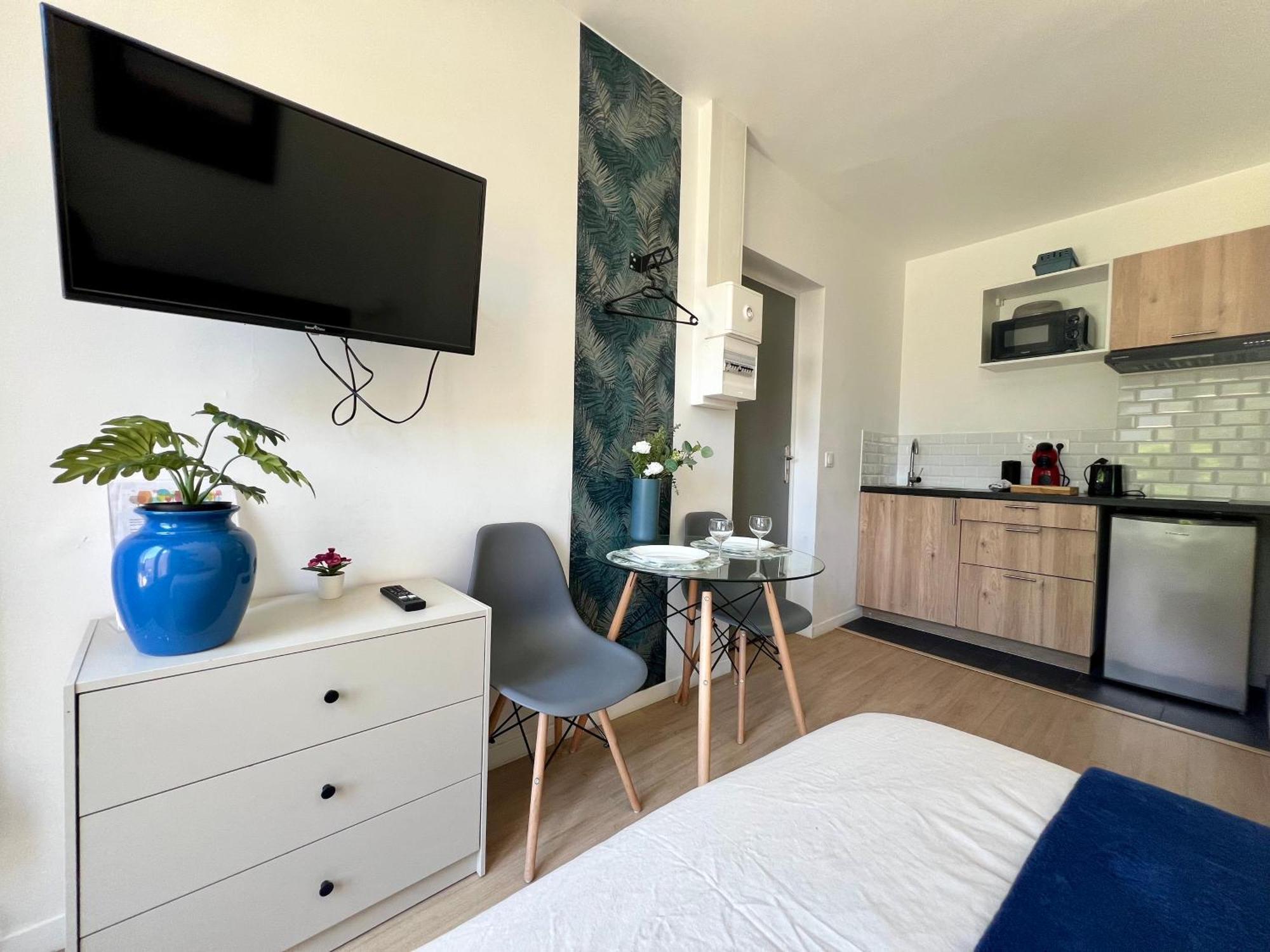 Studios Cozy 2A4 Pers Avec Jardin I Proche Futuroscope Châtellerault Eksteriør billede